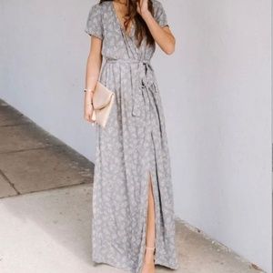 Vici Maxi Wrap Dress size Medium